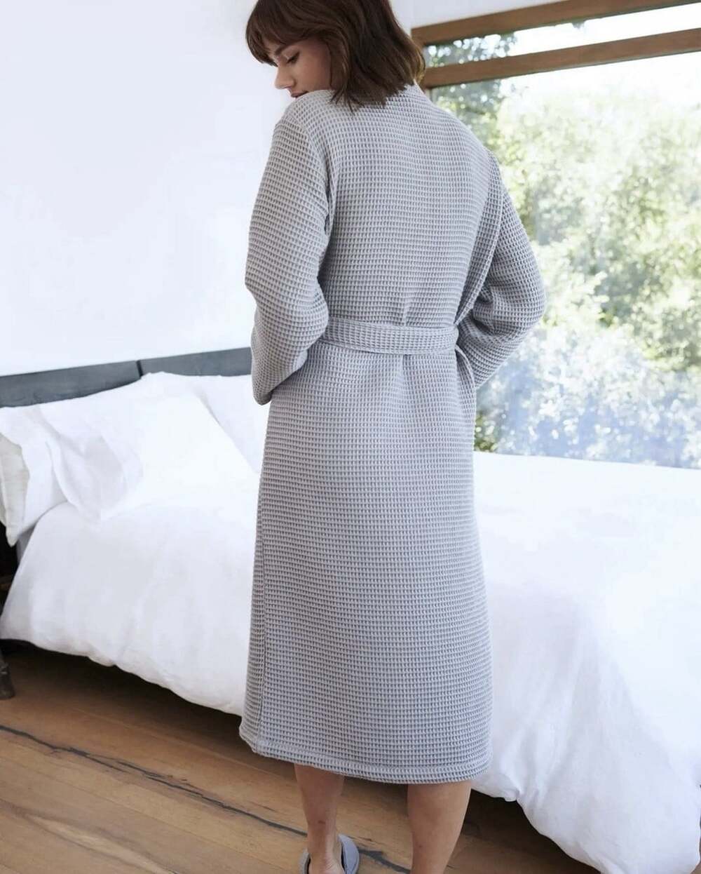 Quince Organic Cotton Waffle Robe Medium Gray Shawl Collar Belted NWOT - Picture 3 of 14